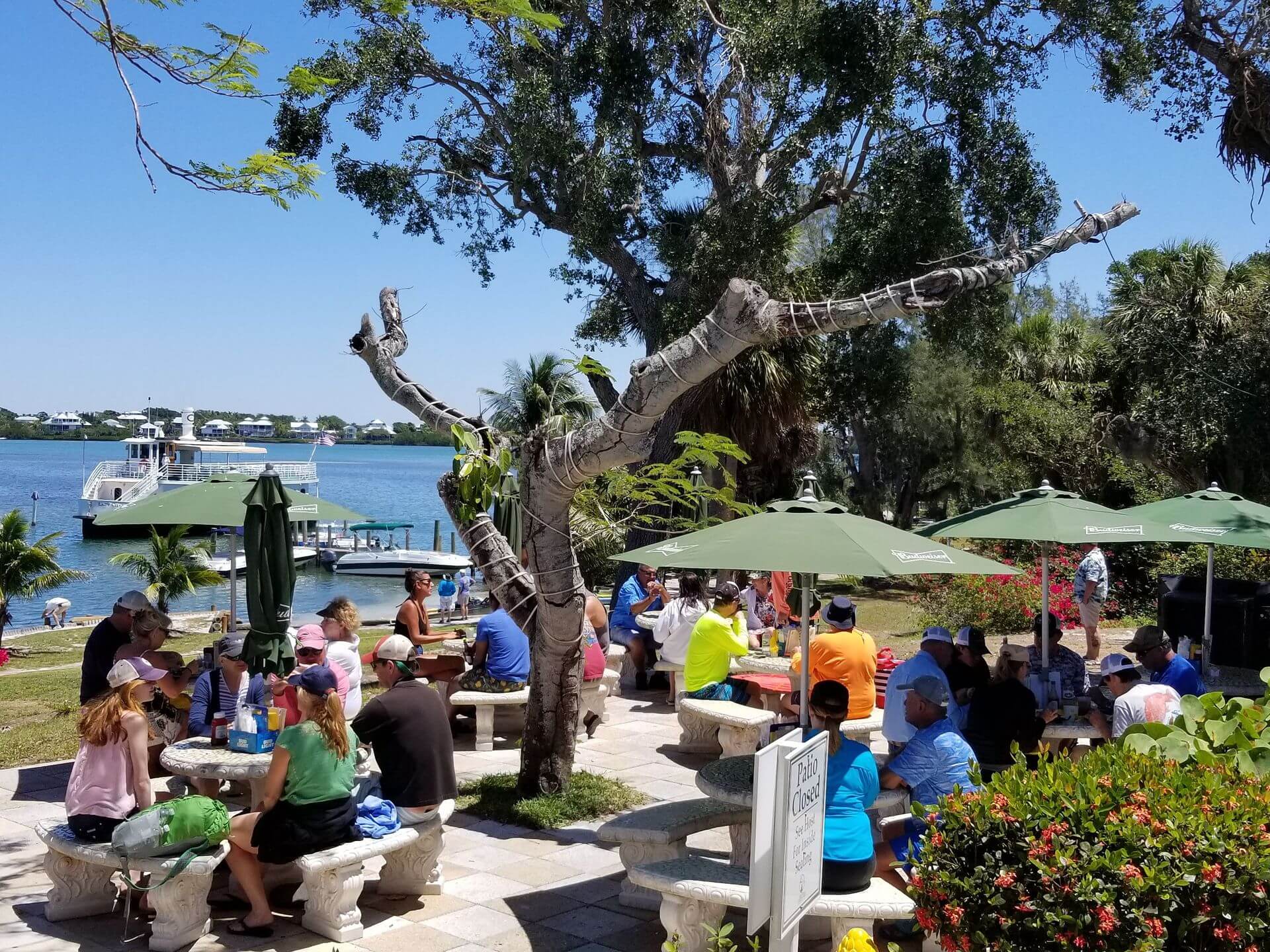 A Taste of Old Florida Cabbage Key Inn & Restaurant