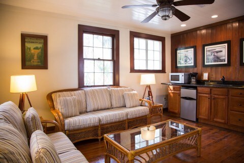 The Rinehart Cottage: Cabbage Key FL Cottage Rentals