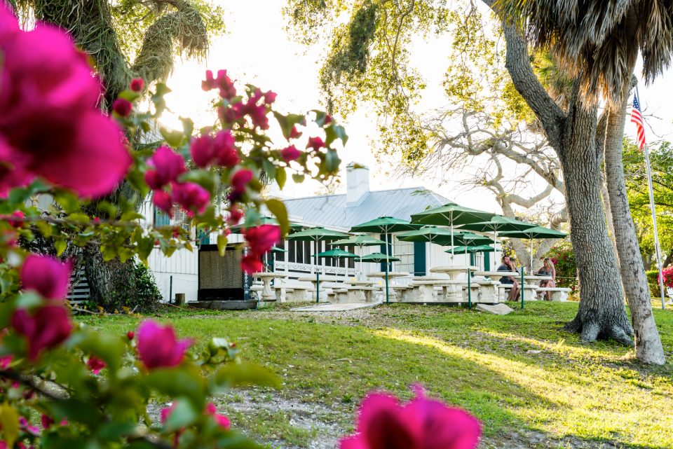 Cabbage Key Inn and Restaurant 